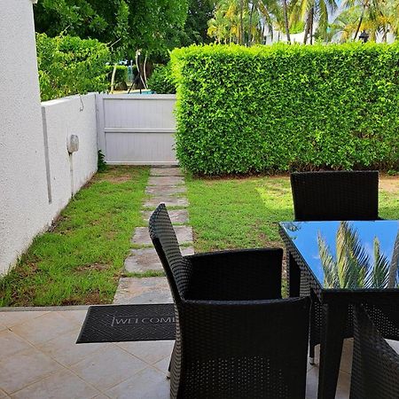 Peaceful And Private Villa Grand Baie Bagian luar foto