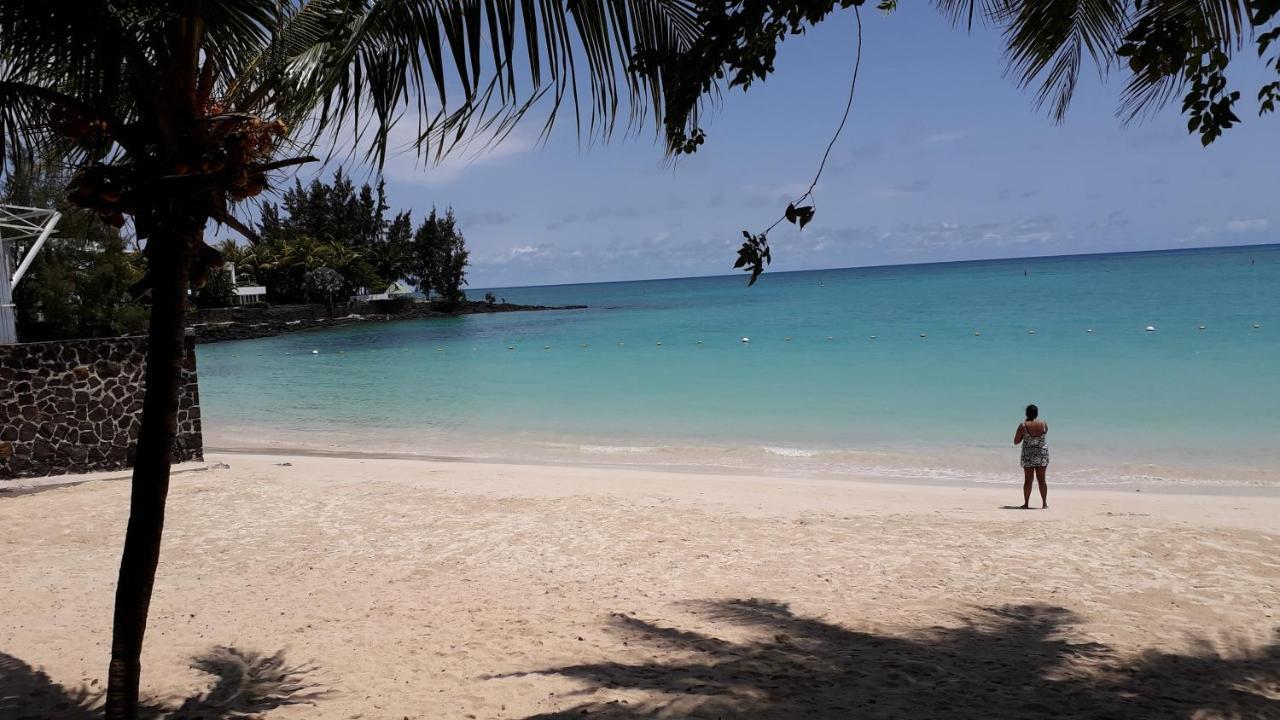 Peaceful And Private Villa Grand Baie Bagian luar foto