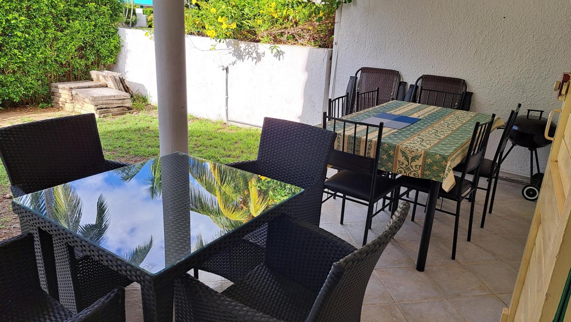 Peaceful And Private Villa Grand Baie Bagian luar foto