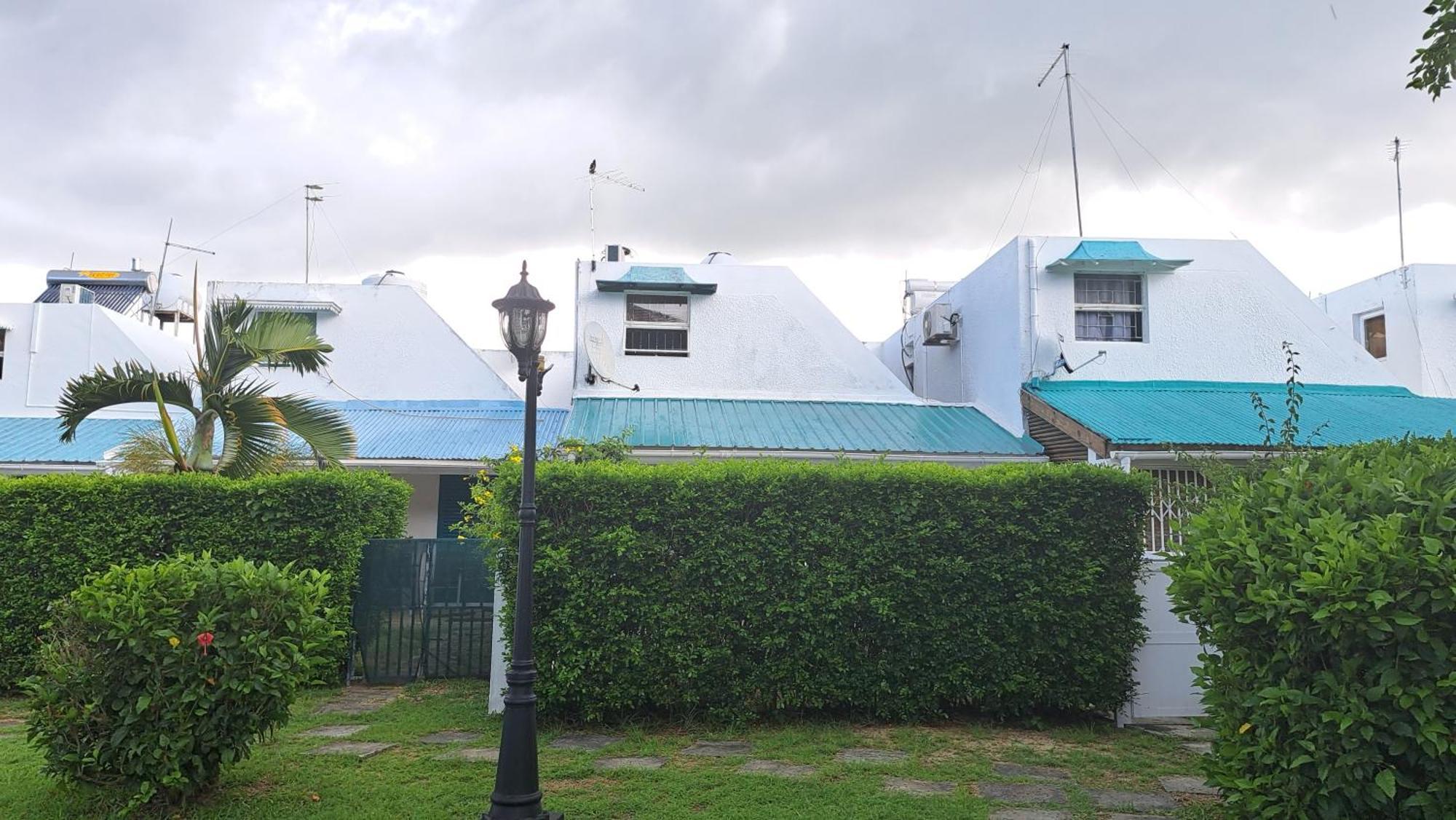 Peaceful And Private Villa Grand Baie Bagian luar foto