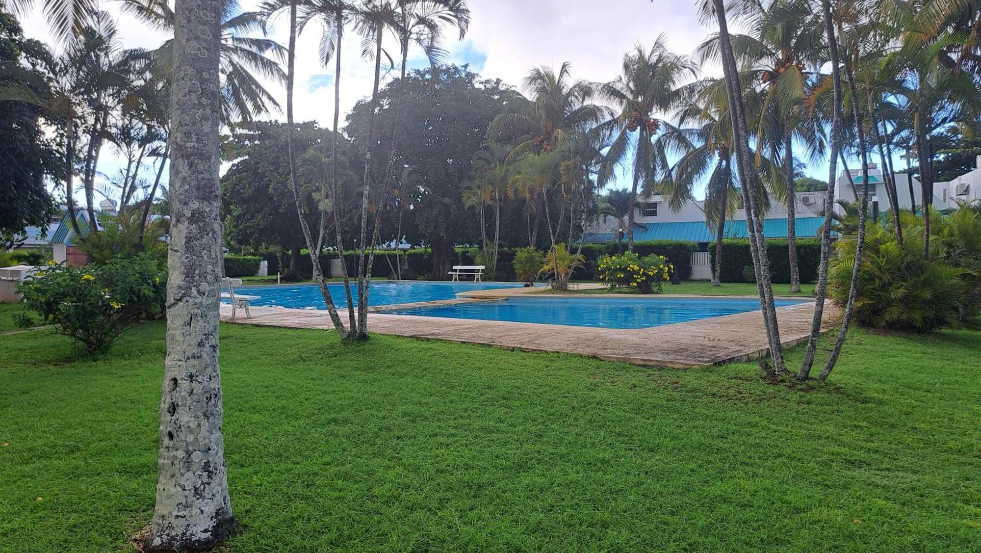 Peaceful And Private Villa Grand Baie Bagian luar foto