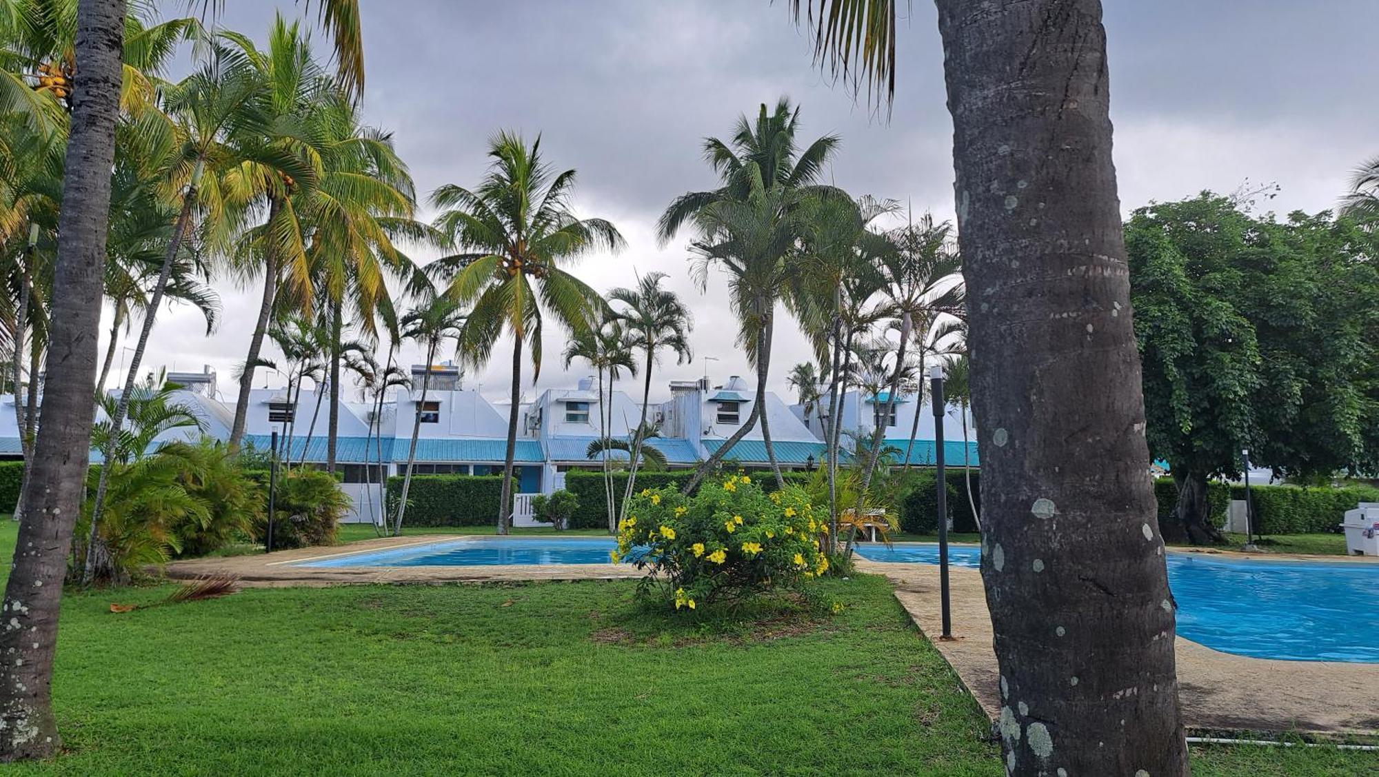 Peaceful And Private Villa Grand Baie Bagian luar foto