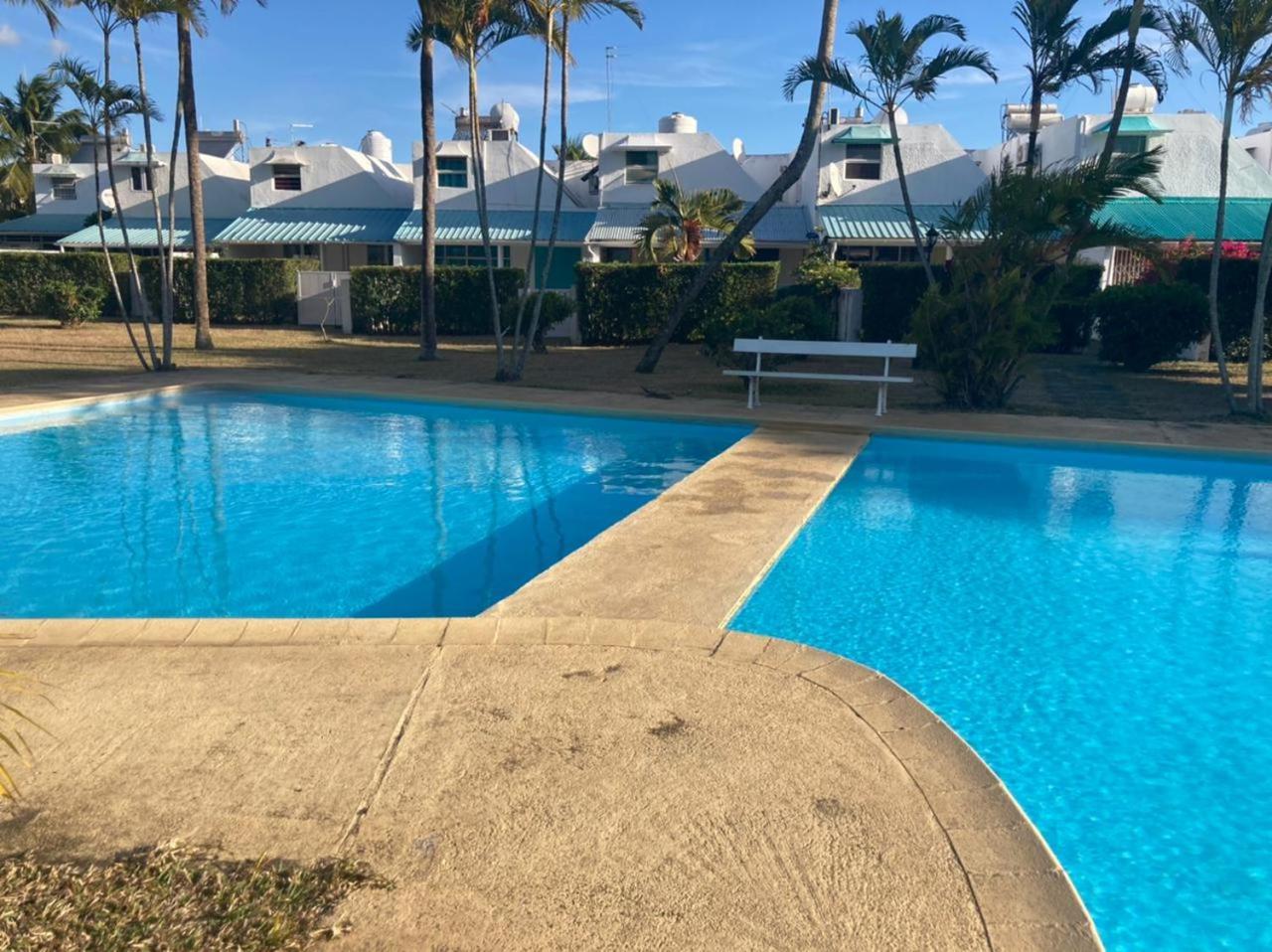 Peaceful And Private Villa Grand Baie Ruang foto